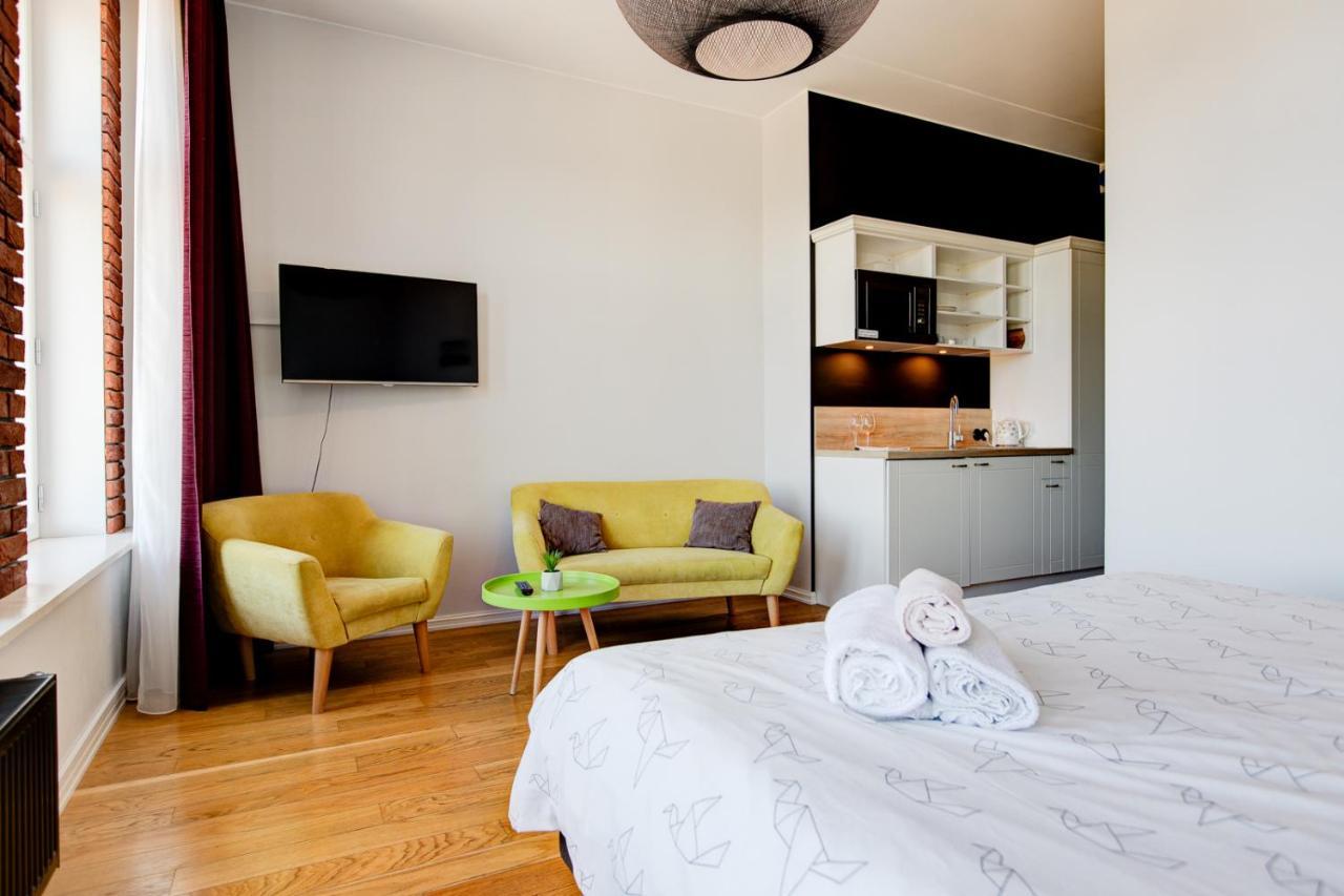Stylish Studio In Perfect Location, 24H Reception Apartment Tallinn Exterior photo